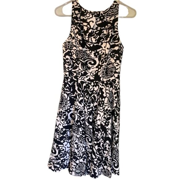 100% Silk Cocktail Dress 8 | Fit & Flare Black & Silver Glam Moment Elegant - Picture 3 of 6